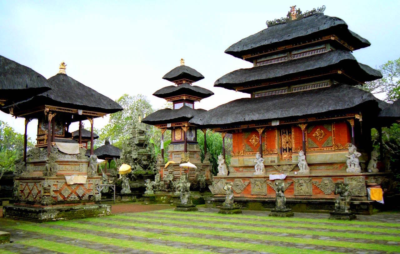 Храм на Бали