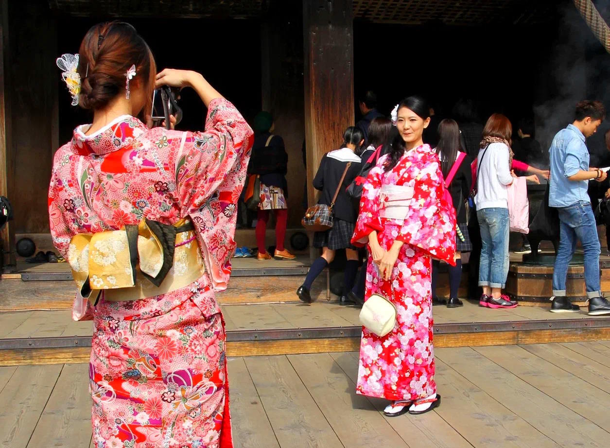 Гейши в Токио