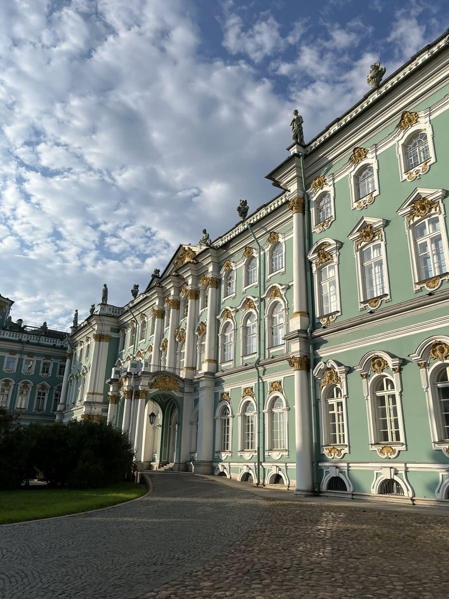 выставки Питера