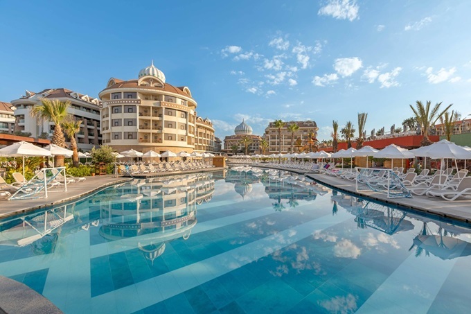 Отель Kirman Belazur Resort & Spa 5